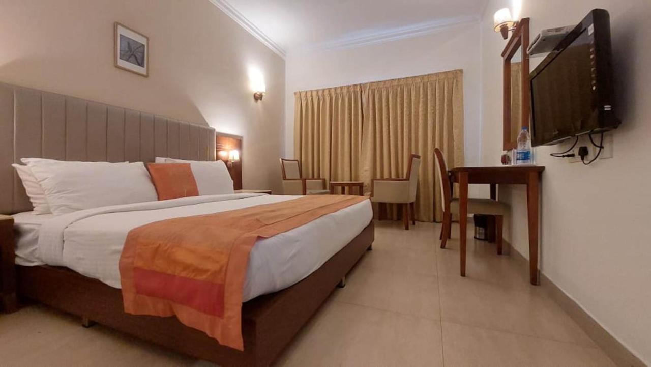 Cochin Palace Kochi Bagian luar foto